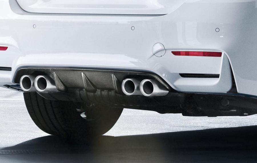  BMW M4 Coupe M Performance Edition 2015 года  (JP) (фото 7 из 9)